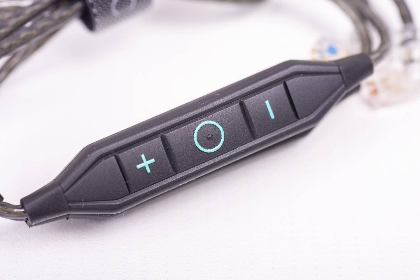 qdc天王星高端耳机评测,qdcmagicsolo和天王星