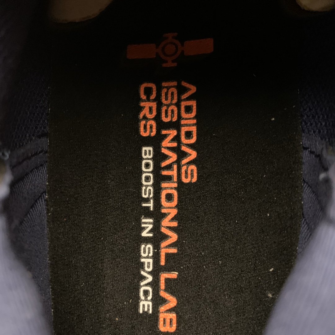 adidasultraboost2019苔藓绿,adidasultraboost1.0半马