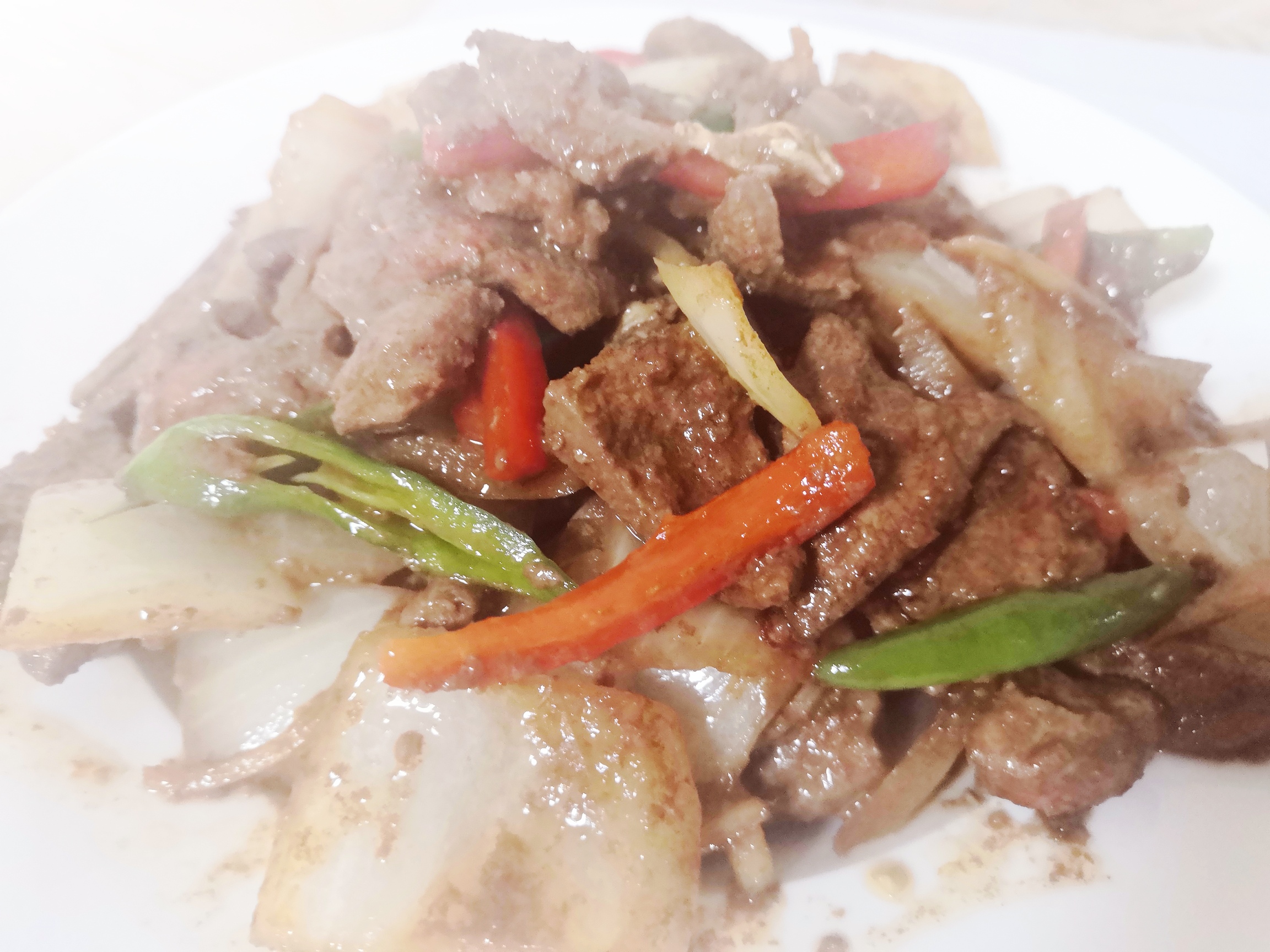 大厨教你炒猪肝的正确做法,五星饭店大厨教你炒猪肝的妙招