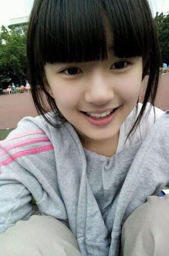 路人视角赵露思旧照,赵露思眼熟