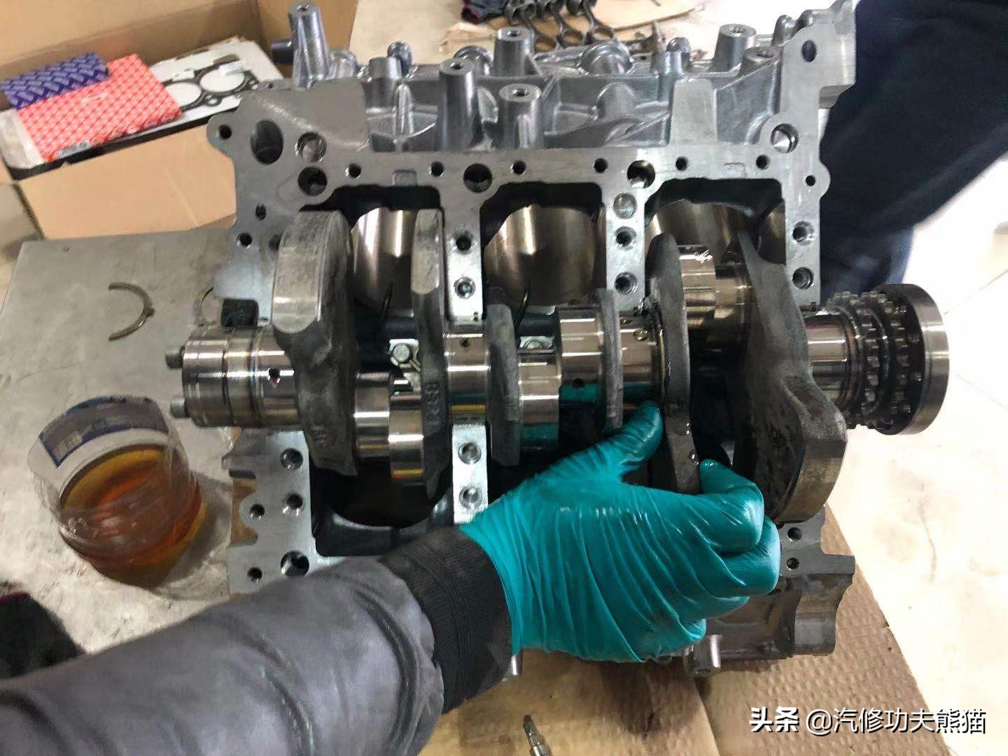 为什么都说奥迪a6l烧机油,奥迪a6l2.4烧机油原因分析