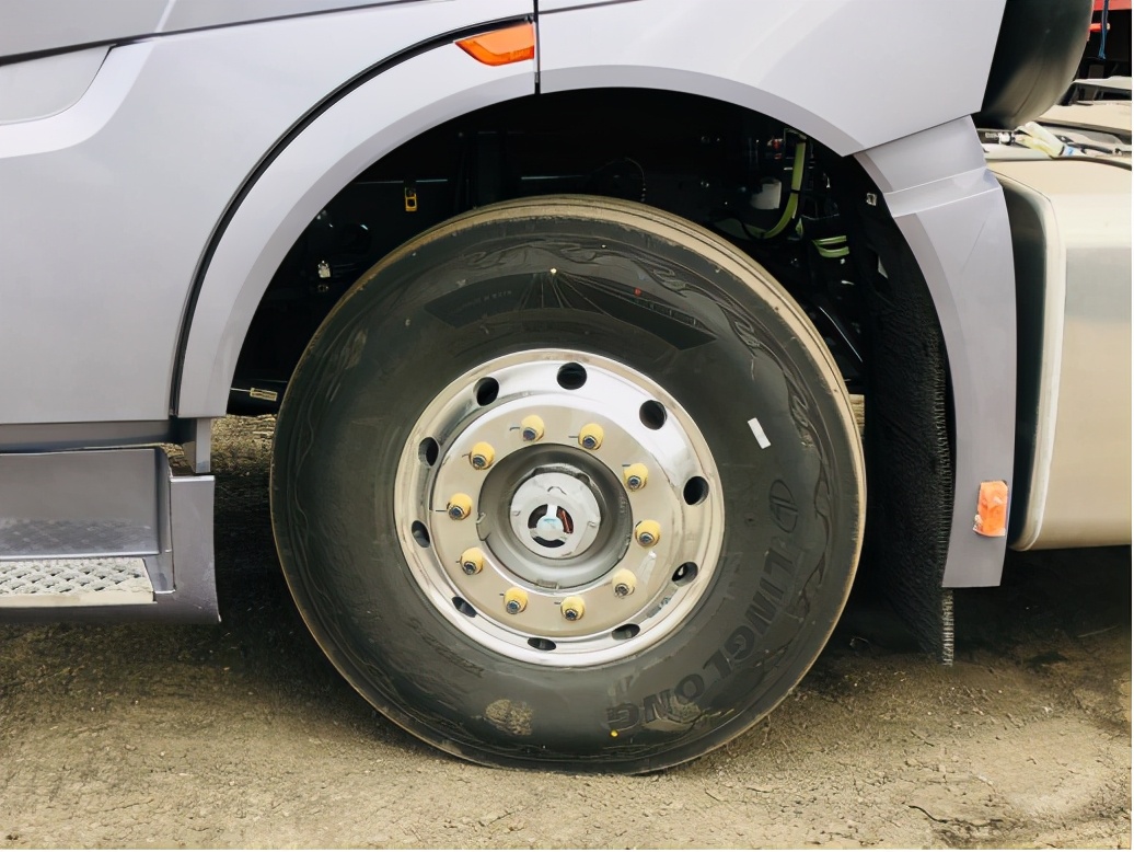 重汽豪沃HOWOTH7牵引车,重汽amt第七代16挡完整操作