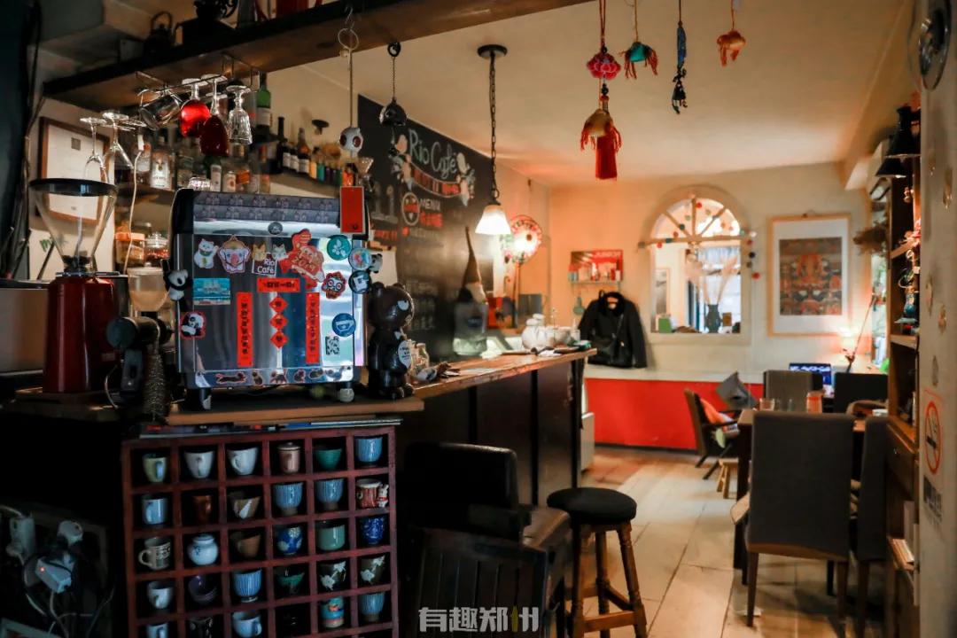 北街13号咖啡馆,隐藏在巷子里的一家复古咖啡店