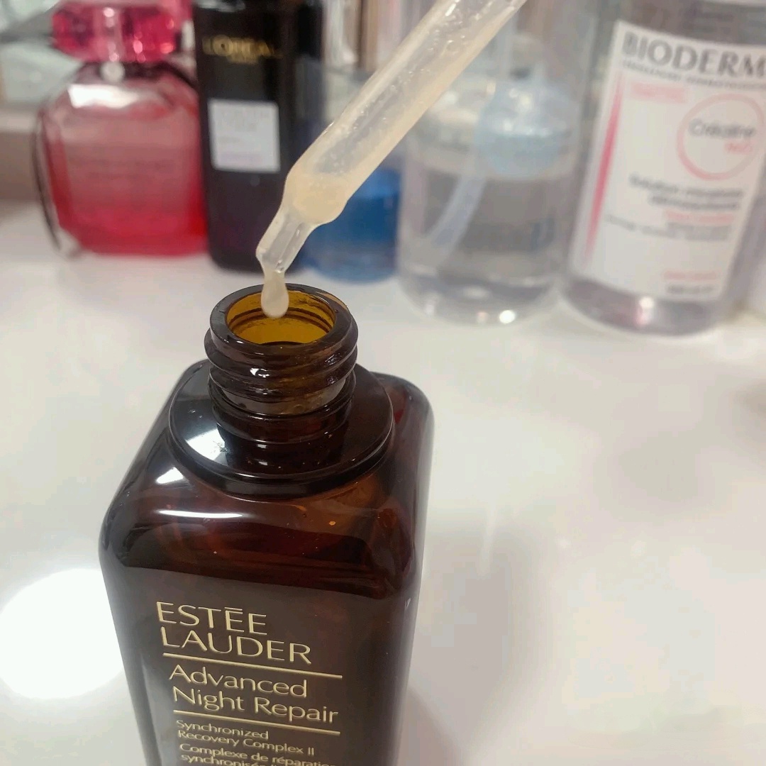 小棕瓶小黑瓶小白瓶,小棕瓶小黑瓶精华区别