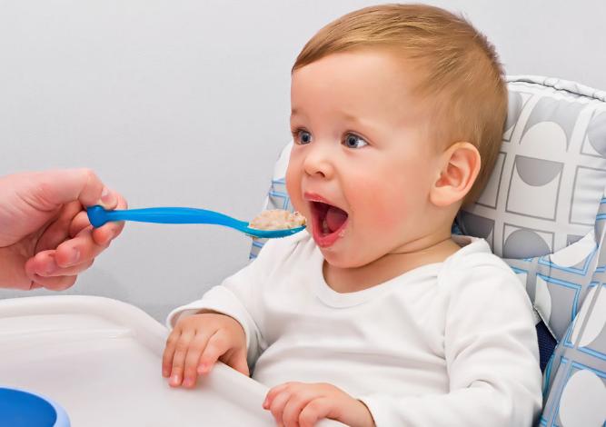 3岁小孩每天吃多少盐合适,3岁以下儿童吃多了盐