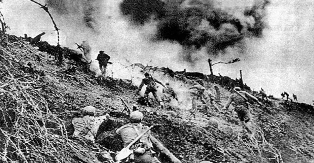 反斜面工事和三三制战术,反斜面工事三三制战术