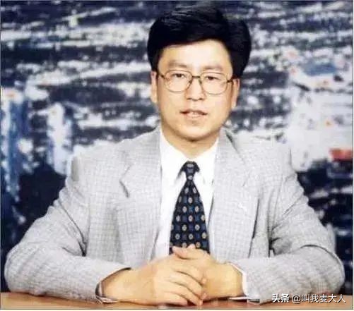 白岩松抑郁症看什么书走出来的,白岩松抑郁症自愈案例分享