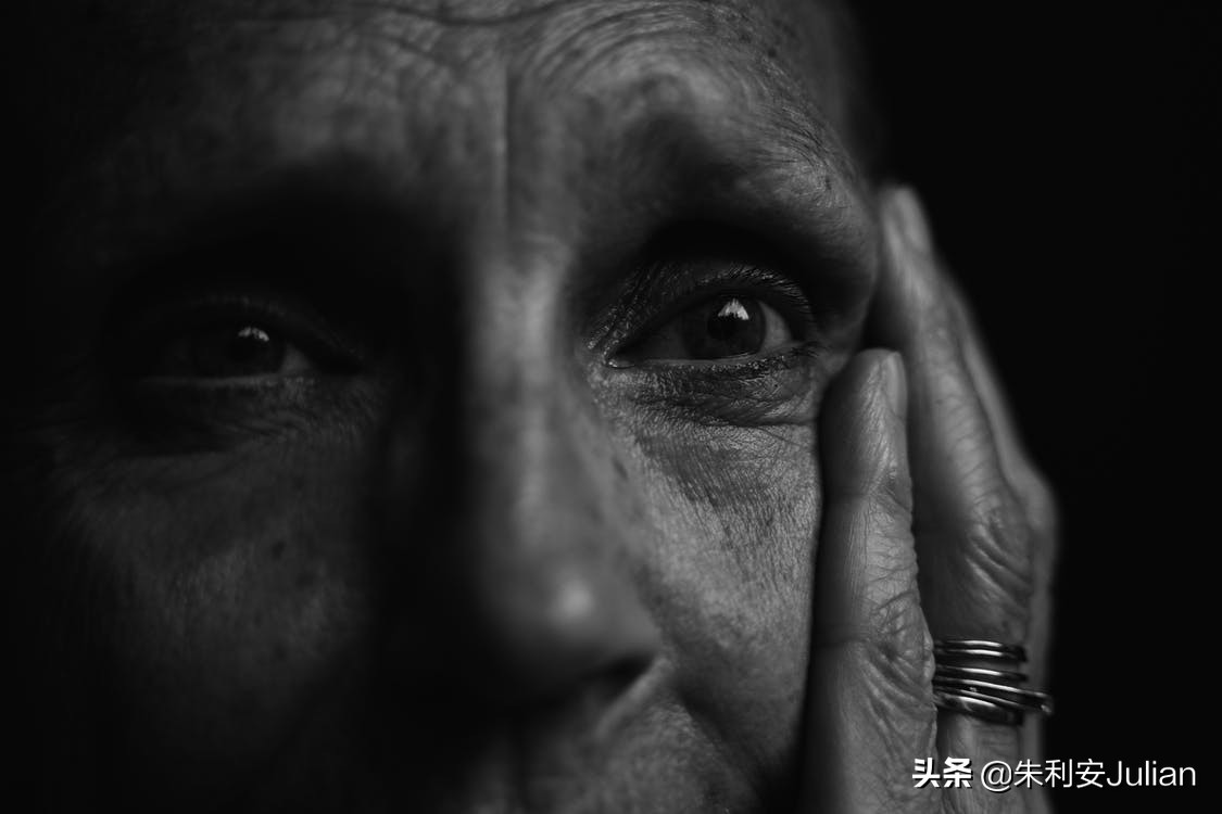 给55岁父母买保险哪种最好,给父母买个好点的保险