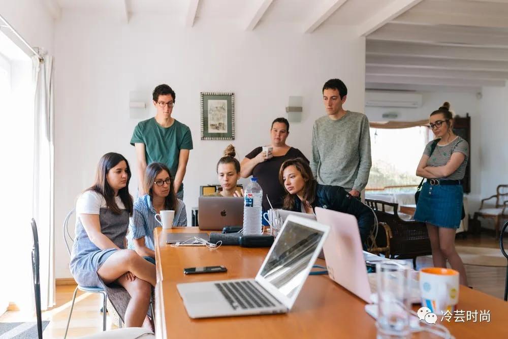 疫情过后的大学生服装设计,对服装专业的学习和将来就业困惑