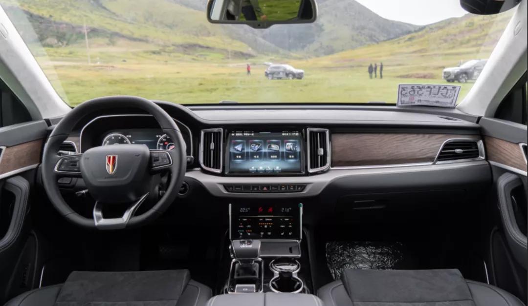 领克09对比汉兰达第三排空间,领克09卖不动怎么不降价