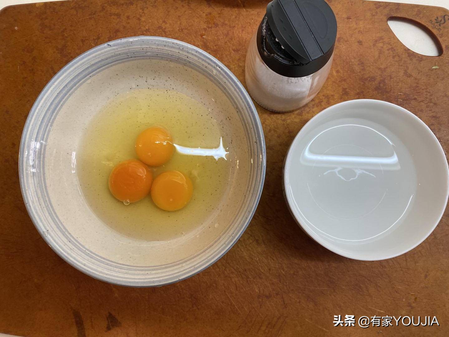 哪种微蒸烤箱比较好用,微蒸烤箱的优缺点