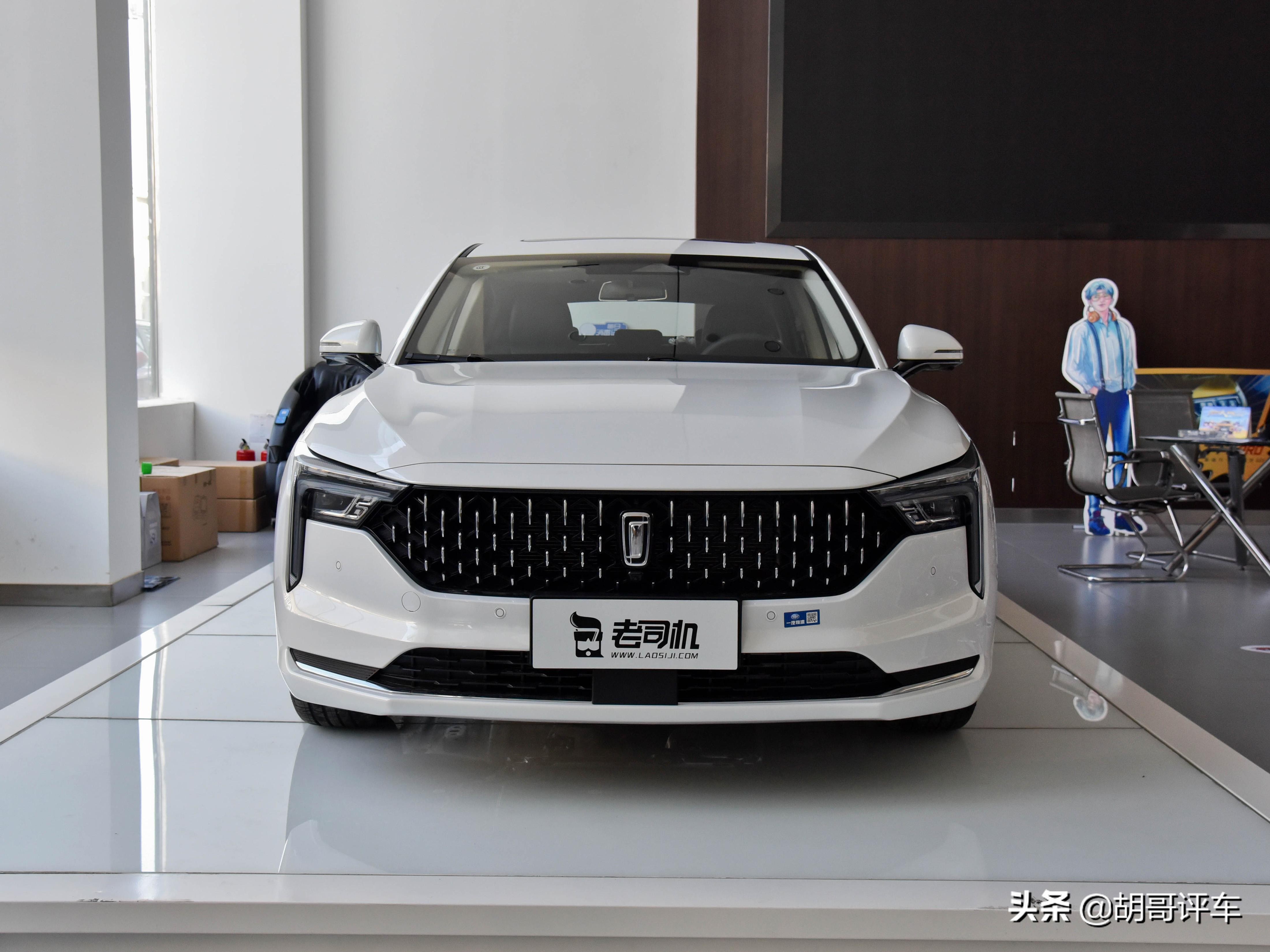 掀背尾门,掀背尾门的优点