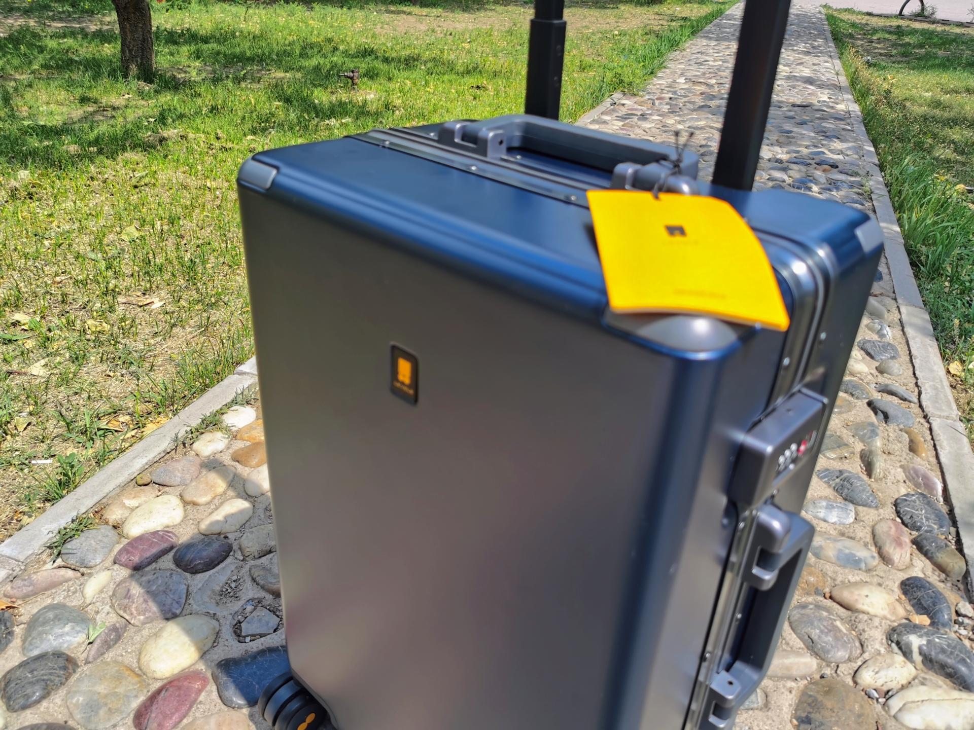 地平线8号level8旅行箱测试,地平线8号行李箱4挡调节