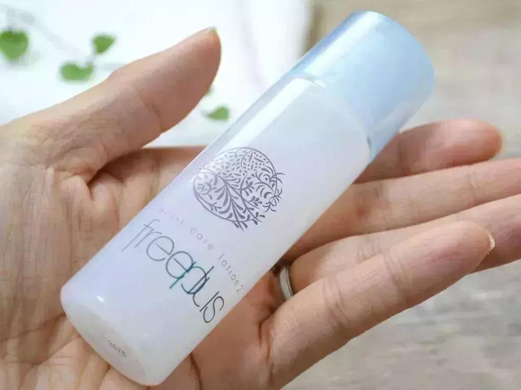 周杰伦代言过的护肤品盘点,周杰伦日本女主