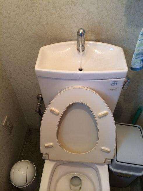 日本马桶节水,日本洗手间马桶和洗手池一体
