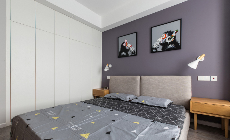 装修墙面上刮腻子好还是刷涂料好,装修墙面刷漆流程视频