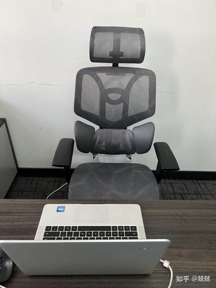 人体工学椅黑白调e3pro测评,黑白调P7人体工学椅