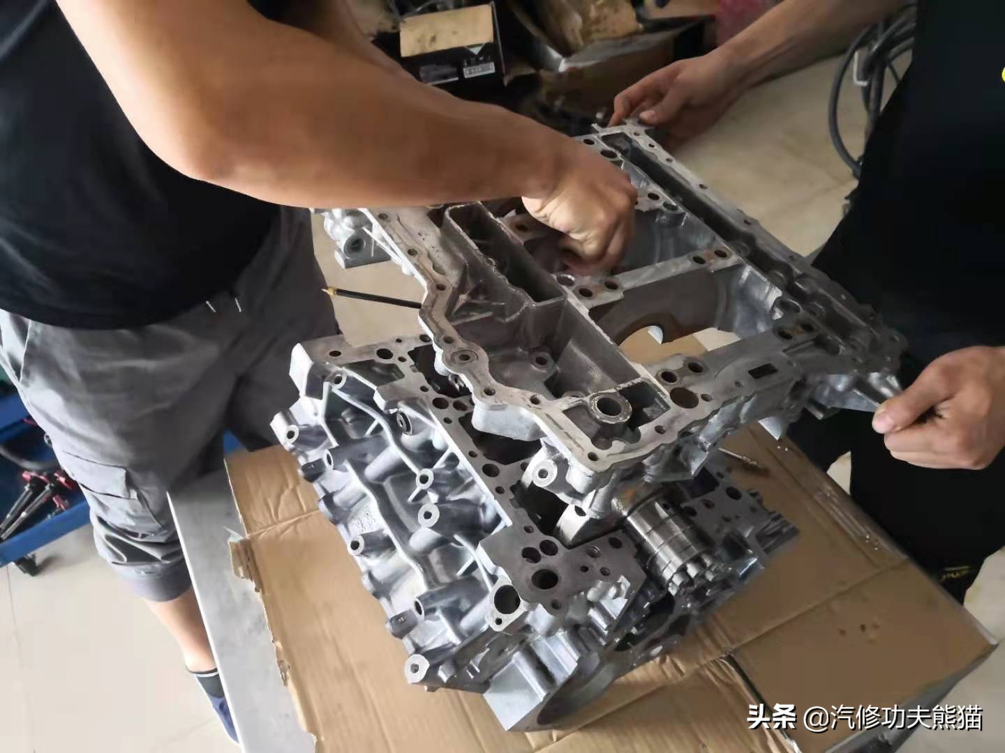 16万km的奥迪a62.0t烧不烧机油,13款2.0t奥迪a6l烧机油