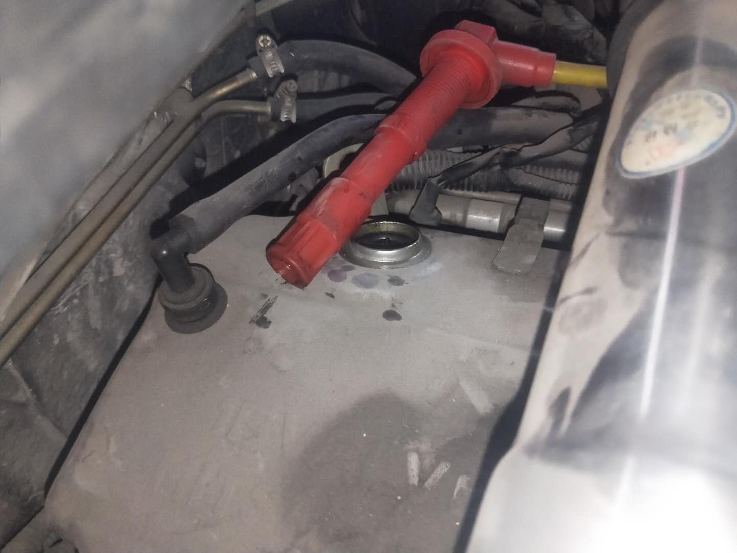 发动机怠速抖动的原因及解决办法,发动机怠速抖动最简单的解决方法