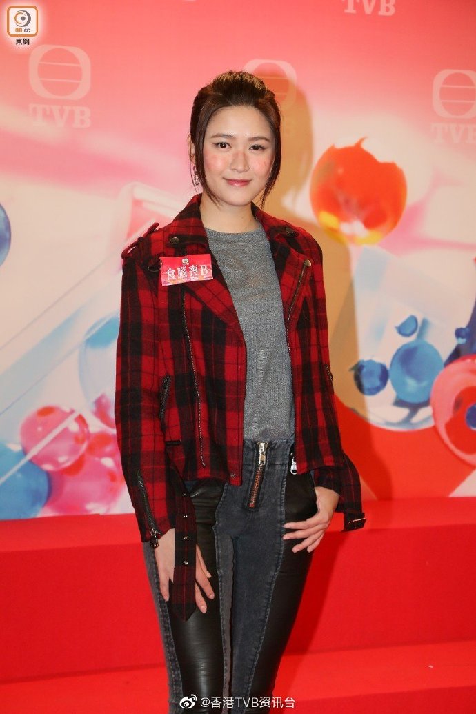 TVB开拍丧尸新剧，内容像极《我是僵尸》，力捧小花吻足男主12次