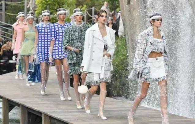 答应我,就算*裤内**晒不干,雨季也不能瞎穿!