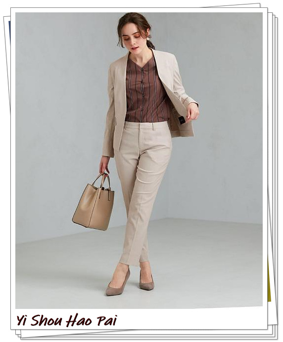小脚裤穿搭秋季显瘦,2022最流行的秋冬小脚裤搭配