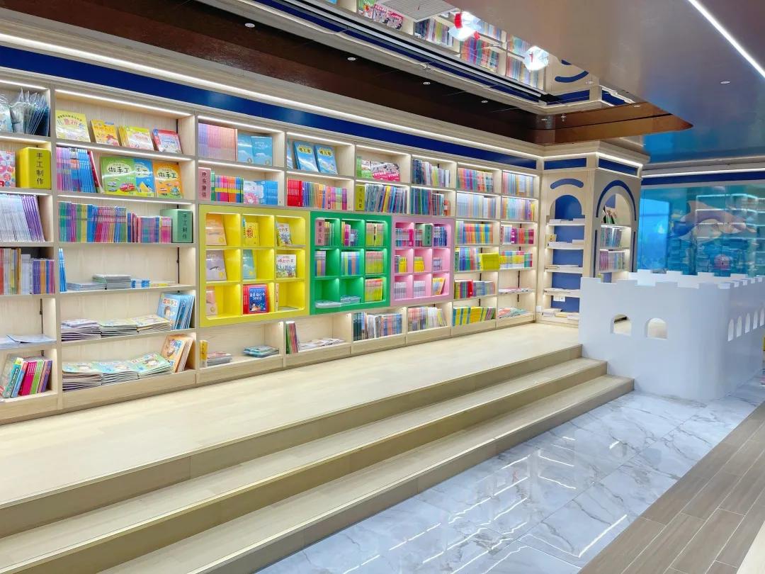 “书香鼓楼”地标，凤凰于飞，华丽转身