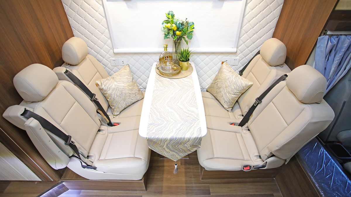 法美瑞海角七号轻卡房车尊尚版,2024款海角七号房车评测