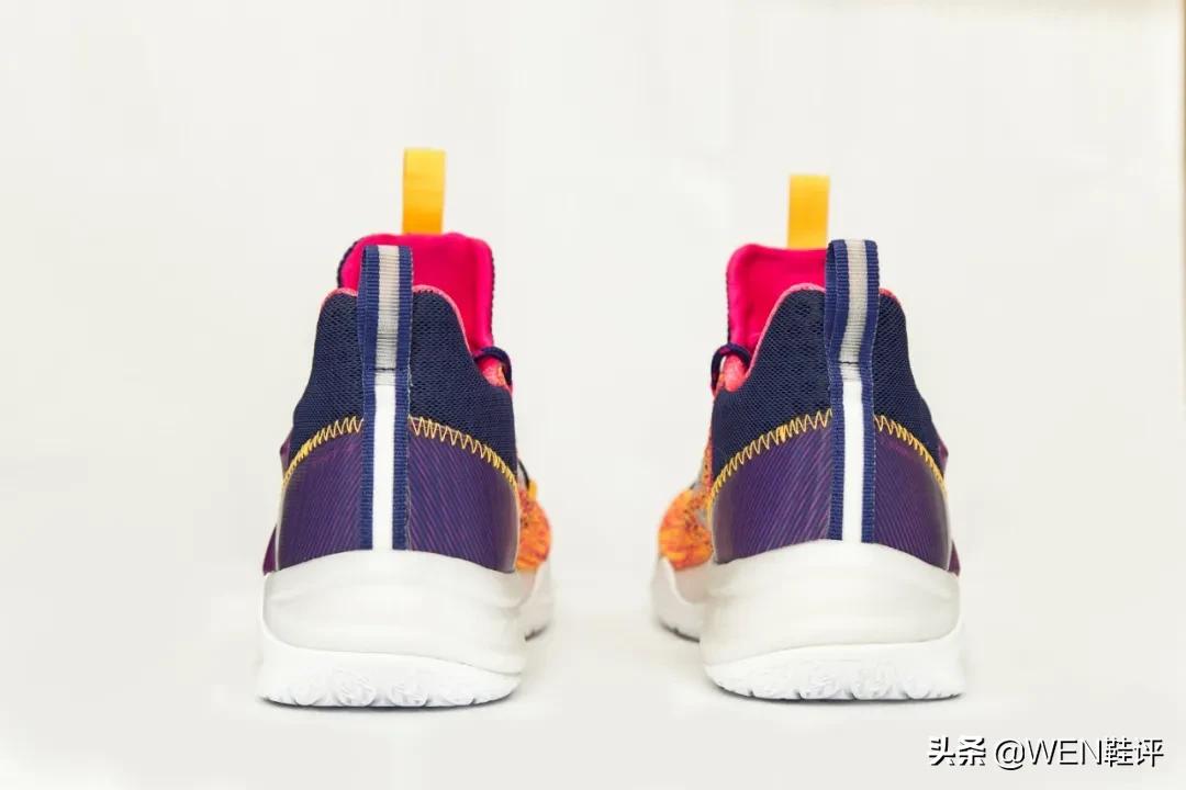 戈登穿爆的耐克鞋,戈登实战鞋