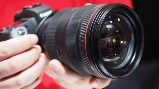 佳能eosrp和r6区别,佳能eosr跟rp哪个好