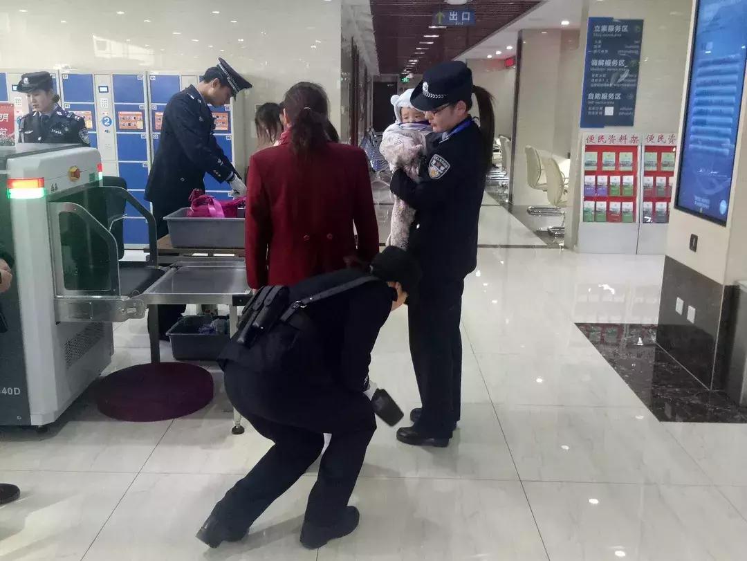 法院司法警察安检常遇问题,法警安检的注意事项