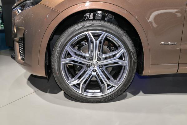 莱万特最新款声浪,推荐几款性价比高的百万级suv