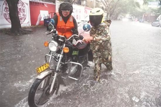 长途摩旅和结伴自驾哪个更划算,长途摩旅两人一车合适吗