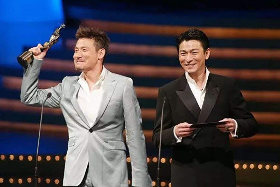 娱乐圈模范夫妻刘德华,刘德华娱乐圈泰斗级的人物