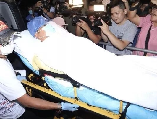 任达华在中山被陌生男子捅伤,任达华中山遇袭视频