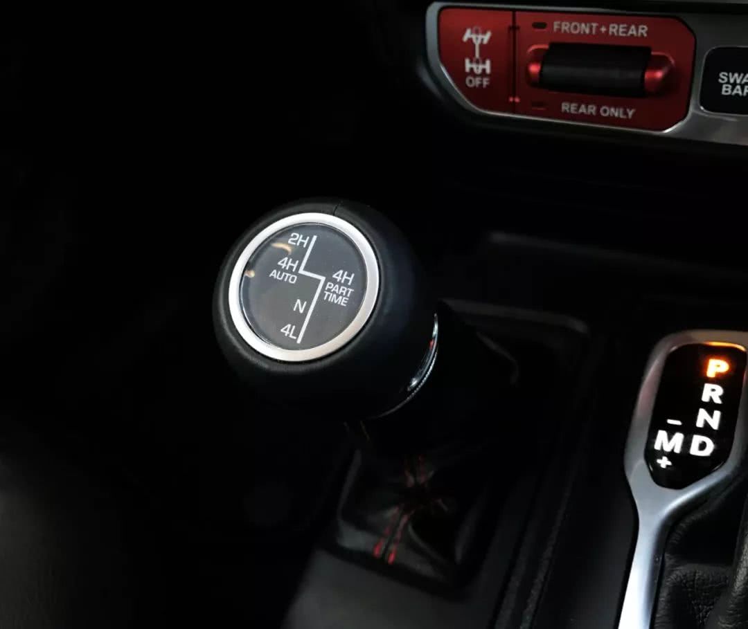 丛林限量牧马人jeep试驾,牧马人城市猎人版