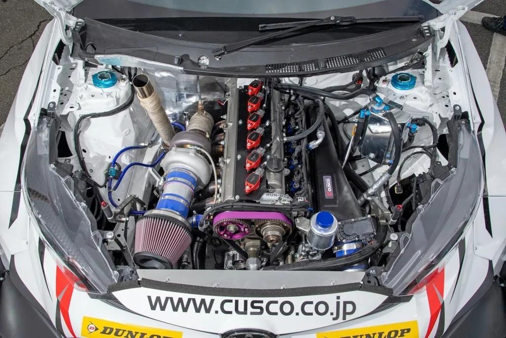 丰田gr雅力士改装拉力赛,丰田雅力士gr雪天漂移