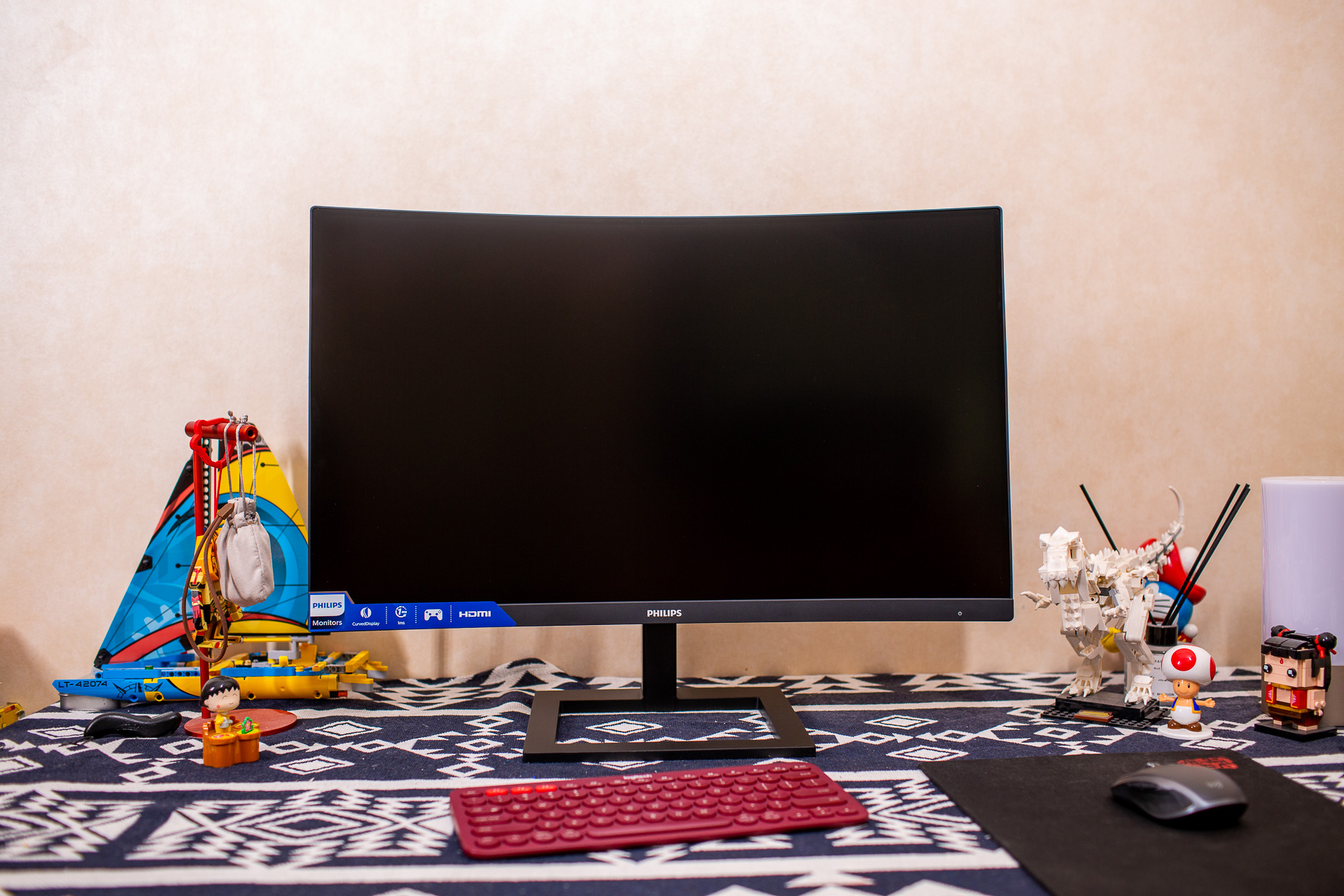 飞利浦275m7c曲面显示器测评,2千左右飞利浦2k显示器推荐