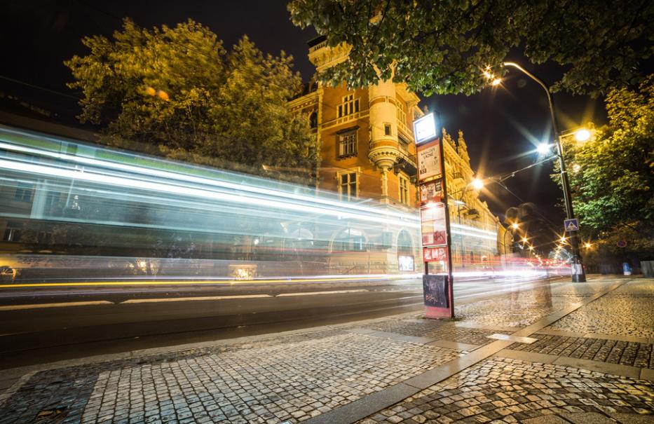 跑滴滴赚的钱为啥提不出来,跑滴滴收入低还需要继续跑吗