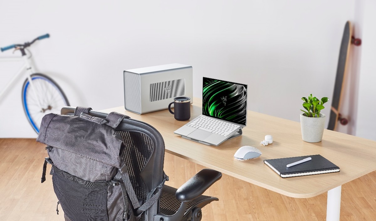 razerbook13璇勬祴,razerbook