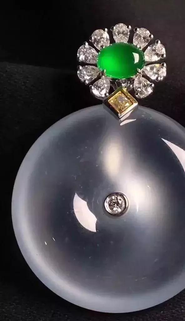 买翡翠如何避免走弯路,买翡翠手镯小技巧