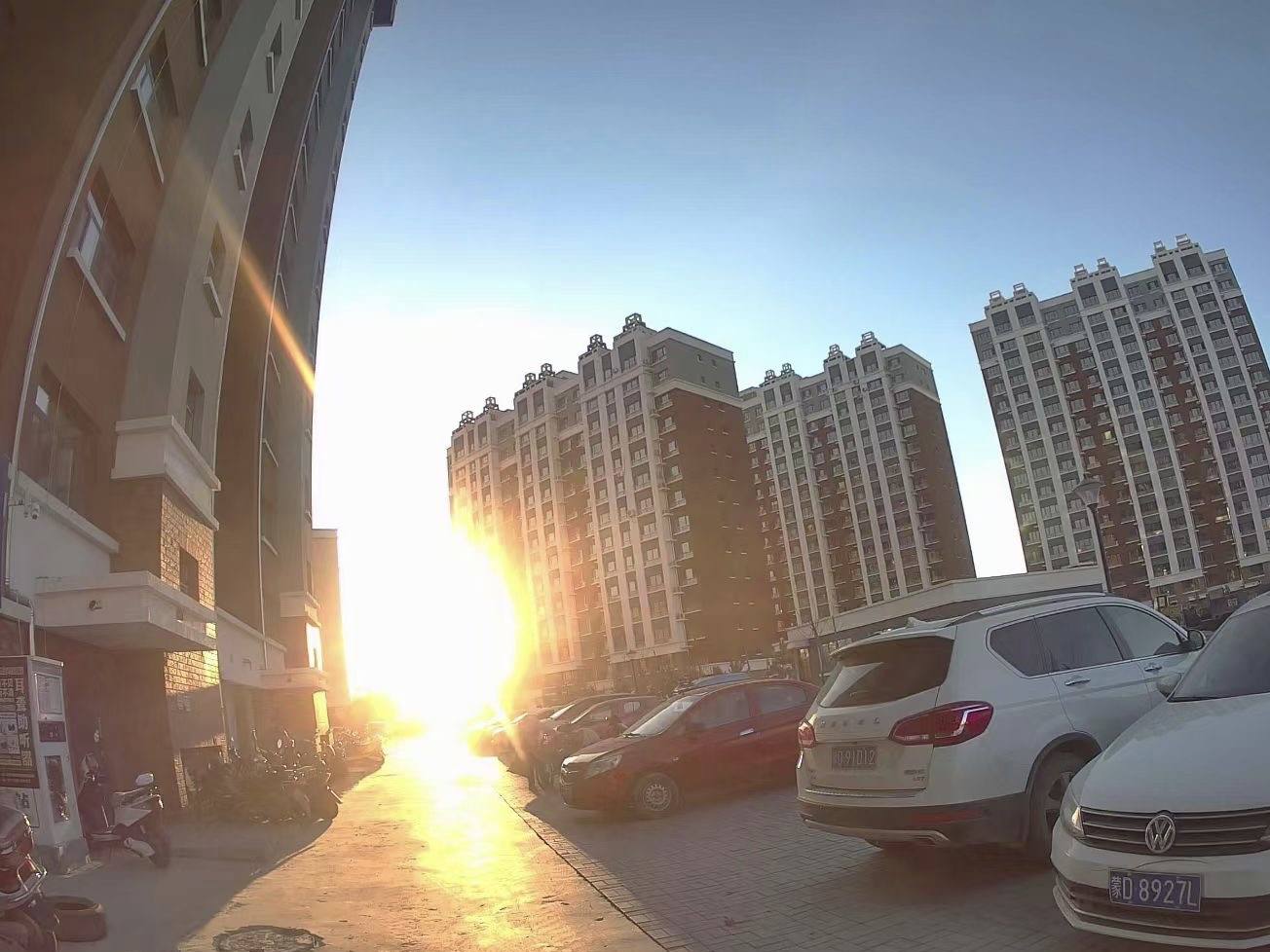 oppofindx3pro能和iphone比吗,oppofindx3真实体验