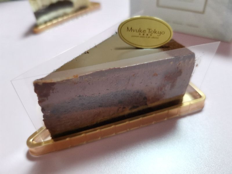 布歌东京蛋糕好吃吗,布歌东京的蛋糕一般多少钱