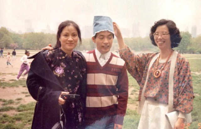 顾城的情人李英后来怎么样了,顾城爱上的那个李英后来怎么样了