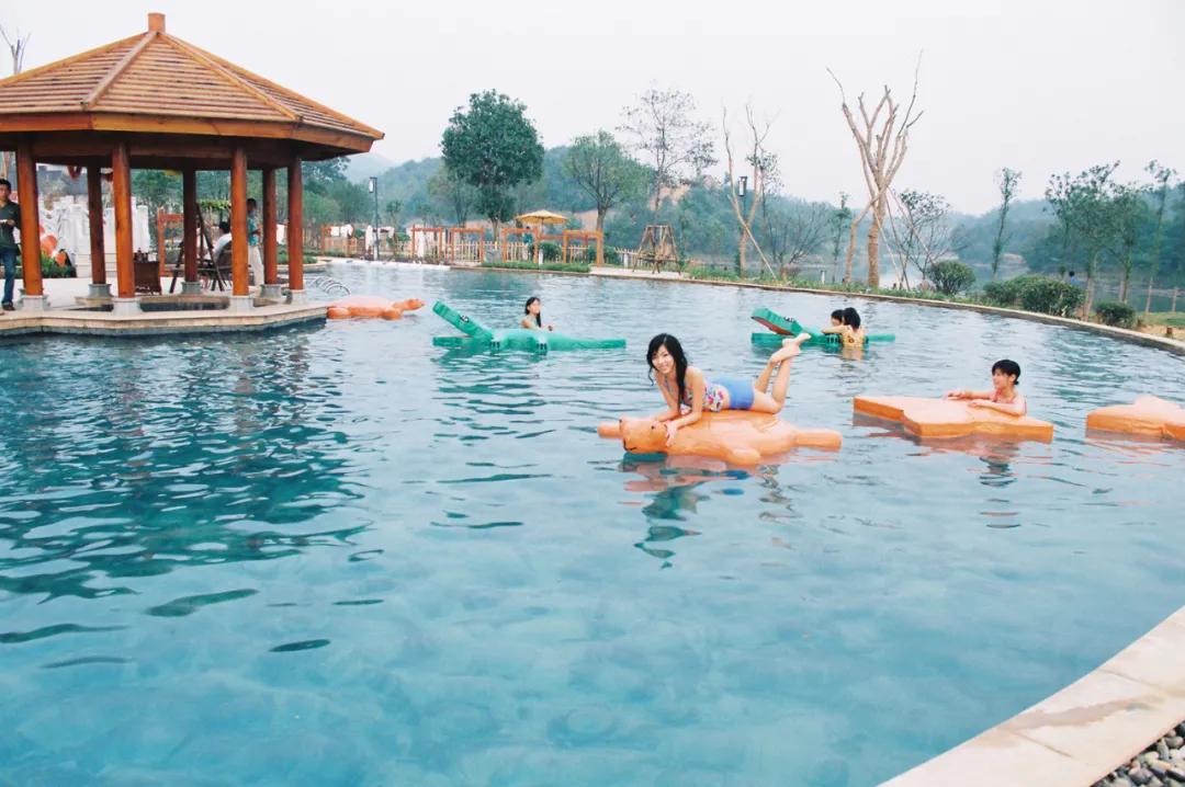 泡温泉的季节来了,咸宁温泉现在还有天然温泉吗