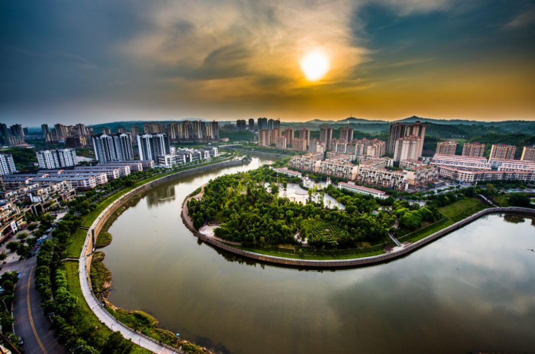 重庆市荣昌区在哪里,重庆市荣昌区还是县