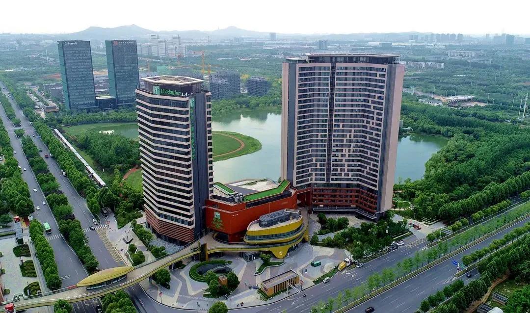 南京未来网络小镇悠谷,南京未来网络小镇悠湖之畔