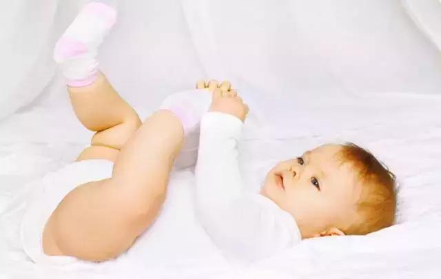 配方奶吃到几岁比较好,宝宝配方奶喂养要喝开水吗