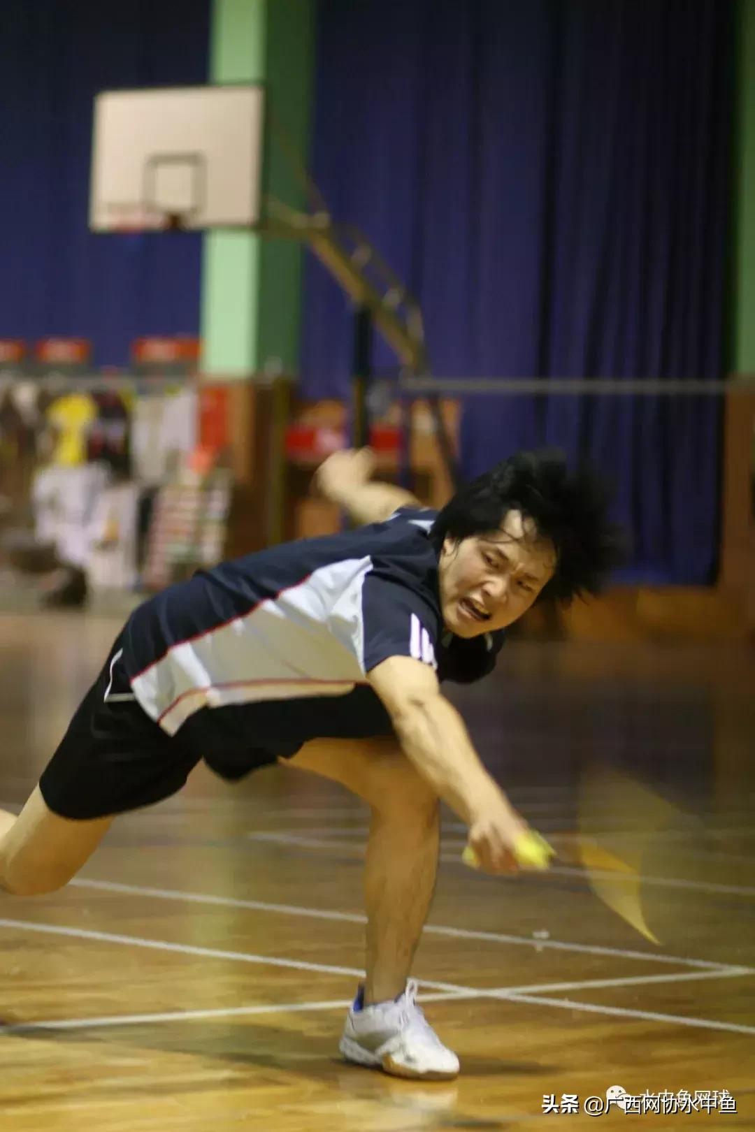 网球新手入门如何自己练习,网球初学者的训练方法与技术