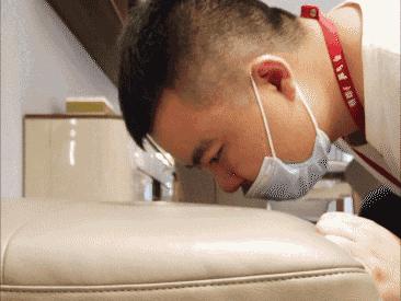 买到假皮沙发怎么鉴定,专卖店的真皮沙发作假